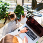 📝 10 Simple Budgeting Tips to Stop Living Paycheck to Paycheck
